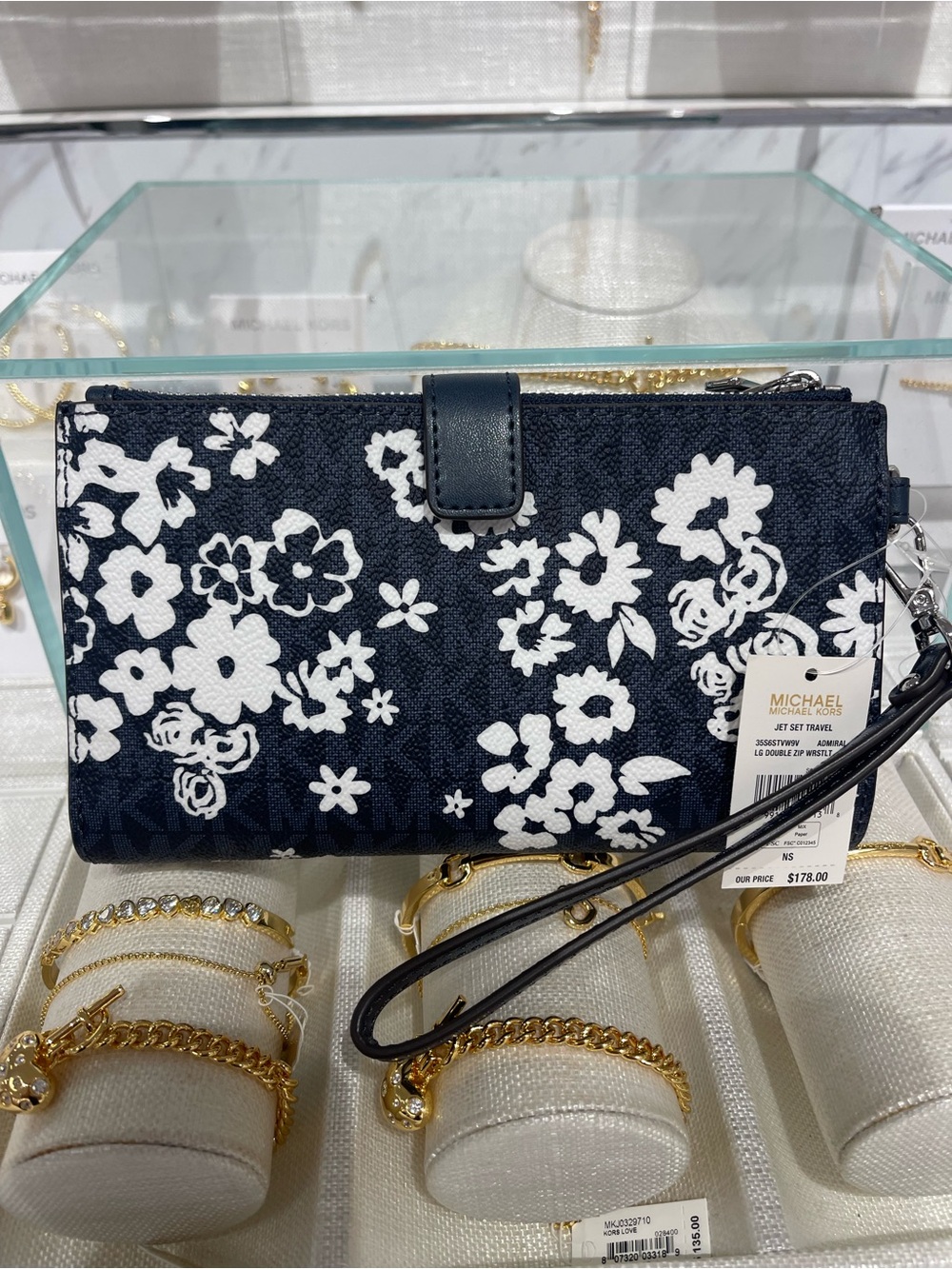 MICHAEL KORS JST Lg Double Zip Printed Signature Logo Wristlet Wallet 
Admiral
N - Picture 5 of 16